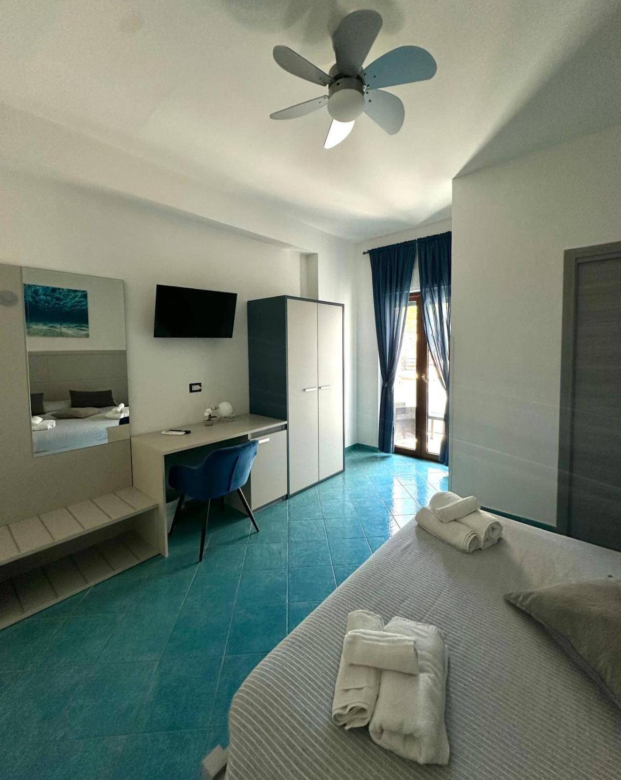 Belvedere Hotel-B&B Palinuro Bagian luar foto