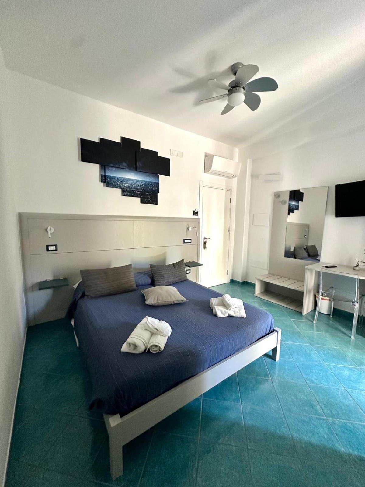 Belvedere Hotel-B&B Palinuro Bagian luar foto