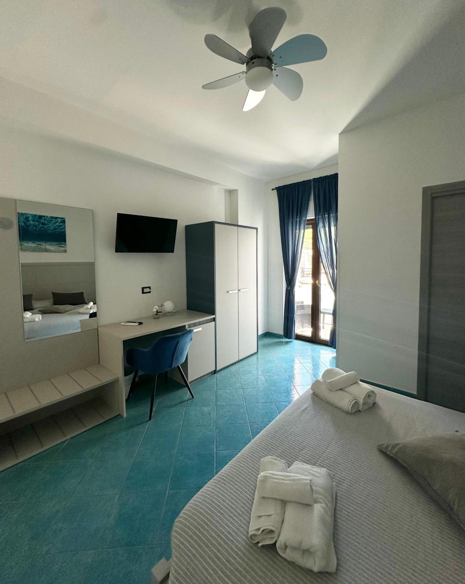 Belvedere Hotel-B&B Palinuro Bagian luar foto